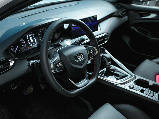 kaiyi  e5 luxury white s