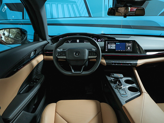 Changan Univ black