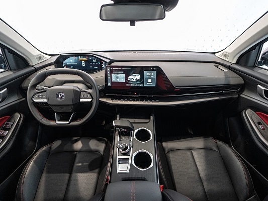 Changan UNI-S Tech 1.5 AMT Black