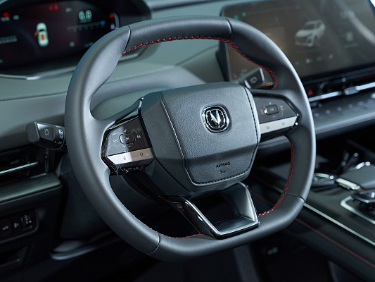 Changan CS55PLUS Tech 1.5 AMT Black 1