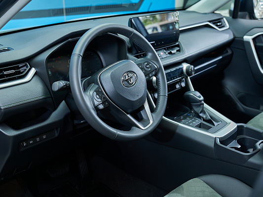 Toyota RAV4 Престиж Safety 2.0 CVT White